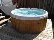OMNI Hot tub